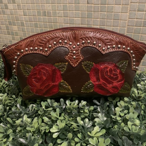 American West Handbags - NWT American West Leather Cosmetic Pouch